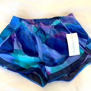 NWT ATHLETA Printer running shorts